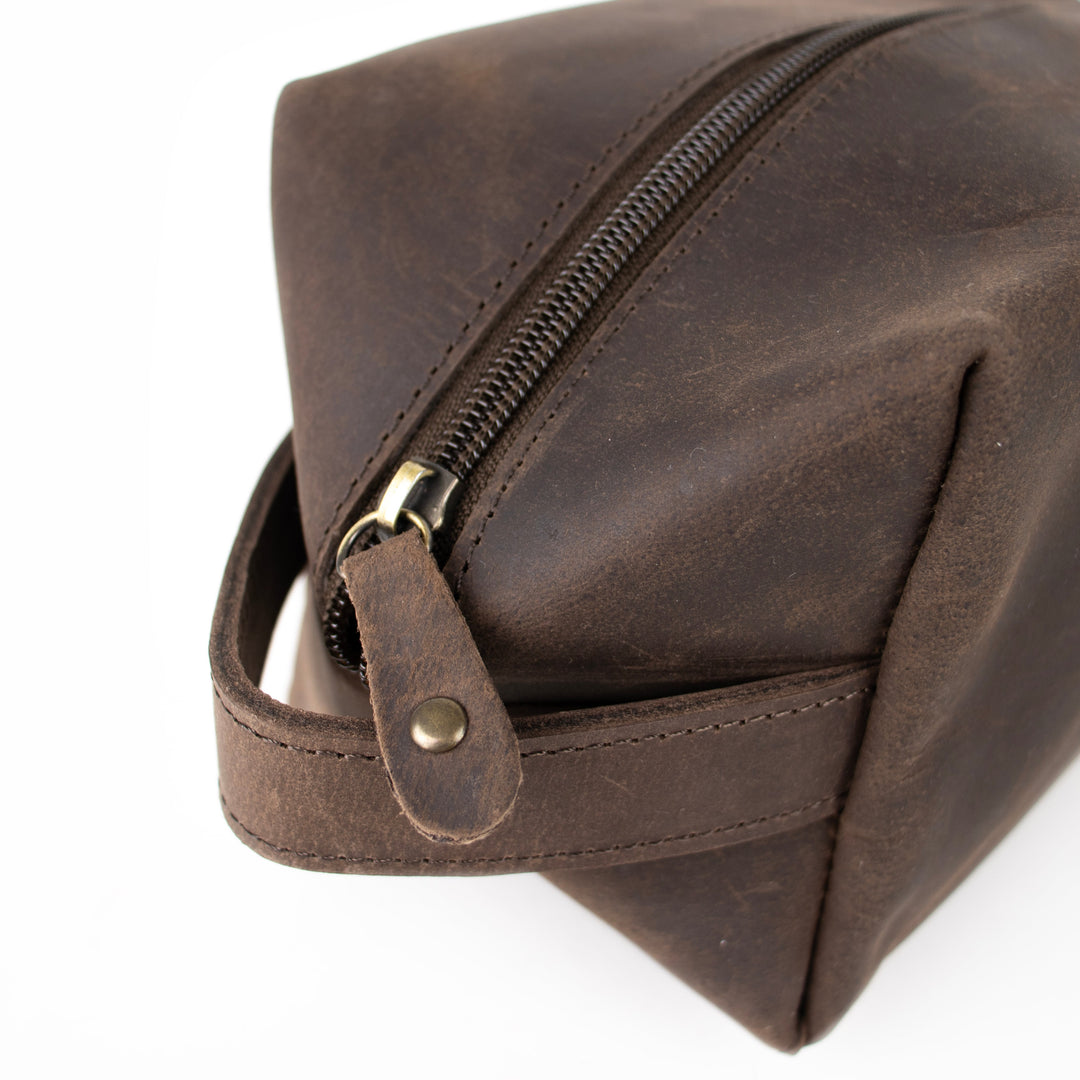 Large Brown Genuine Leather Wash Bag - Barbarossa Brothers